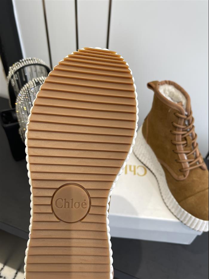 20251128165025193 290